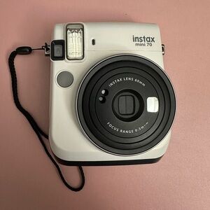 Fujifilm Instax Mini 70 (see description)